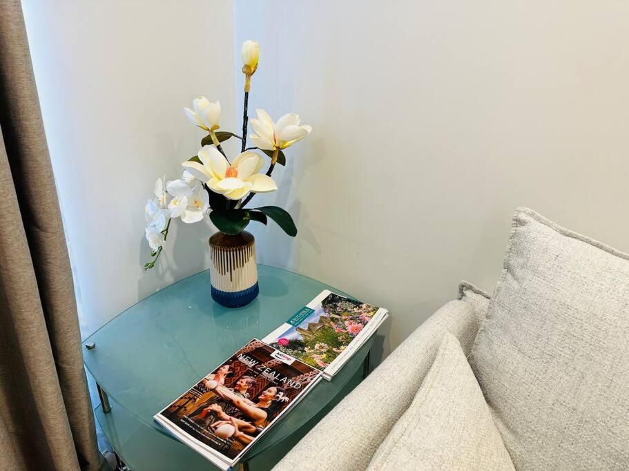 Otahuhu Town Centre Brand New Apartment 8B Auckland Exterior foto