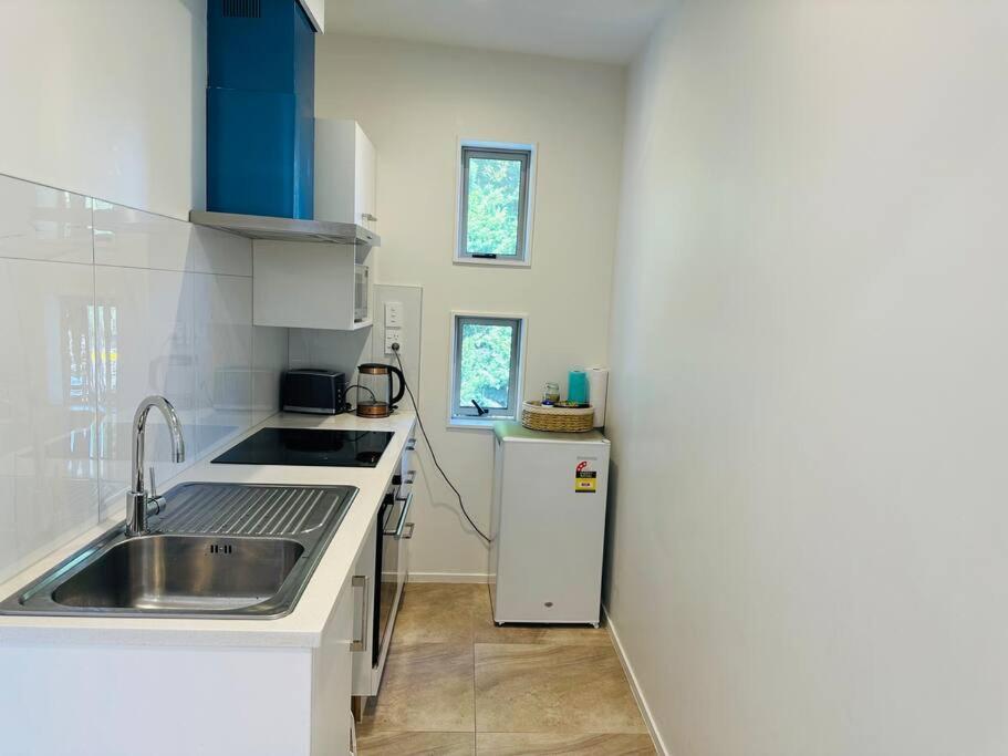 Otahuhu Town Centre Brand New Apartment 8B Auckland Exterior foto